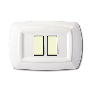Tondo' Placca Magic Plast 2P Ravvicinati Bianco