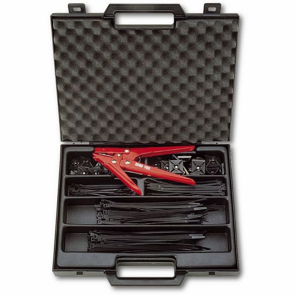 ASSORTIMENTO PER AUTORIPARAZIONE (451 pz) 766/1 USAG